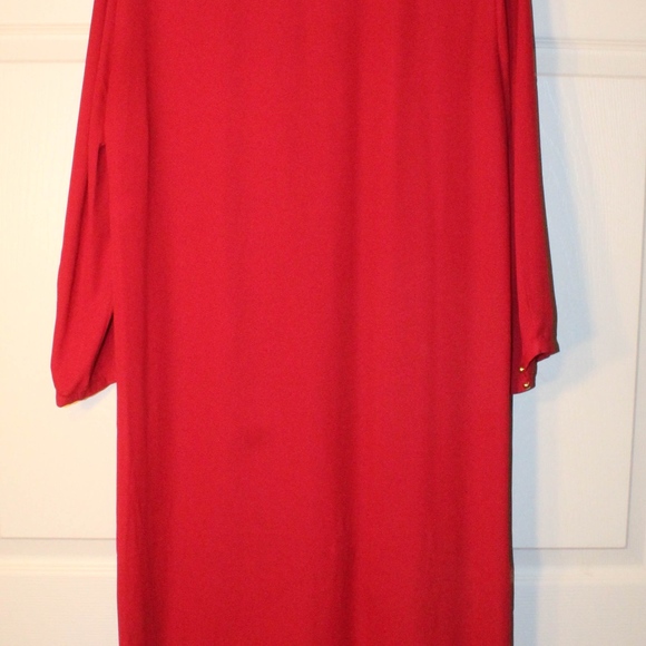 Tunic - Picture 2 of 3